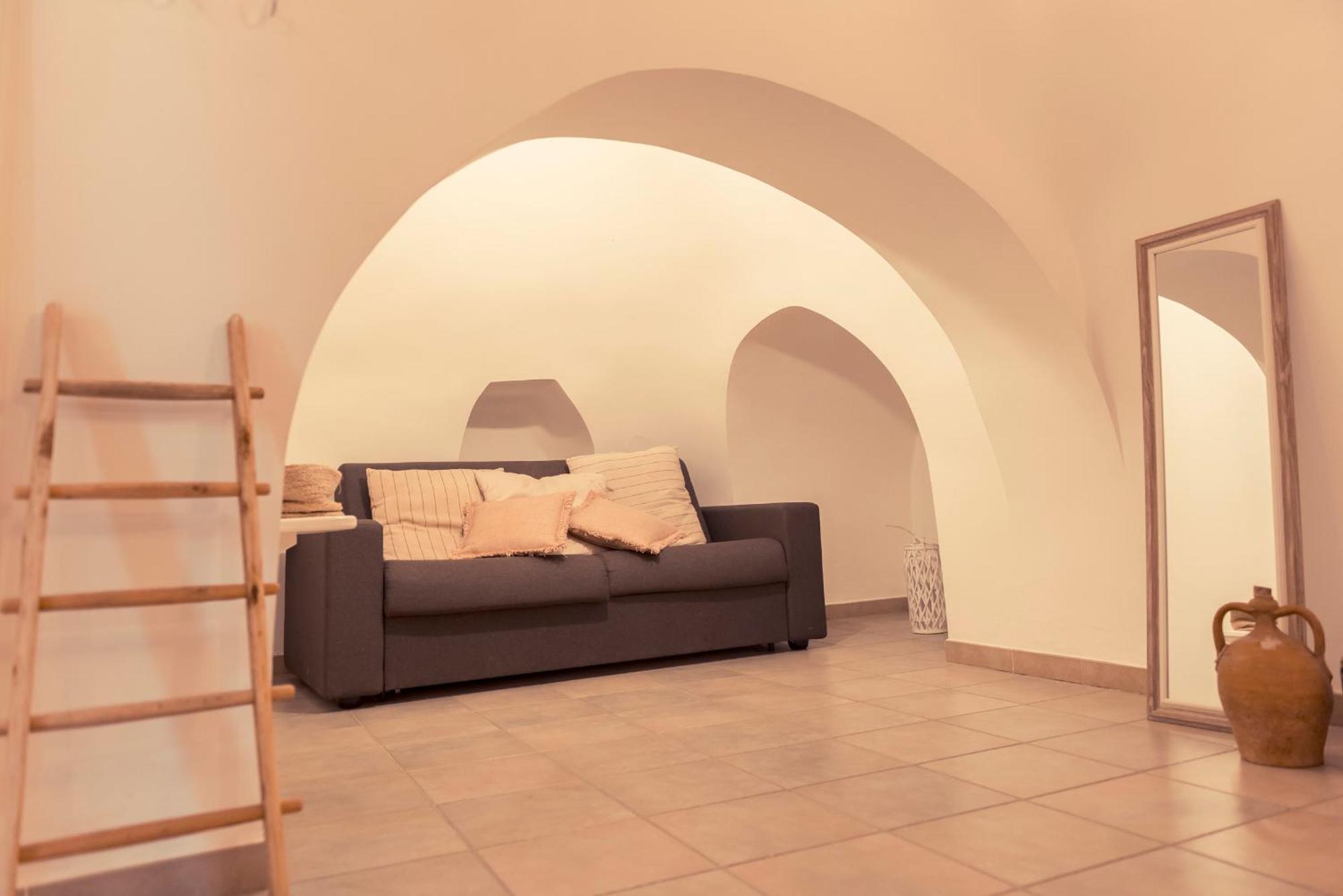Trulli Antichi Mestieri - Widespread Trulli In The Historic Center Bed and Breakfast Alberobello Eksteriør billede